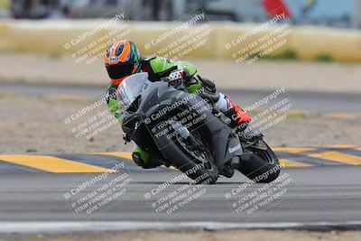 media/Jan-15-2023-SoCal Trackdays (Sun) [[c1237a034a]]/Turn 2 Set 2 (1155am)/